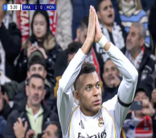 石榴仔展现,民族跤韵,运动会摔跤,开宝体育官网,开宝体育平台,开宝体育链接,开宝体育官方